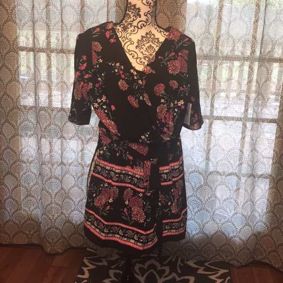 🎉HPx3🎉Ash & Violet Romper NWT 🌺 - Picture 5 of 8